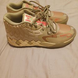 Puma lamelo golden child