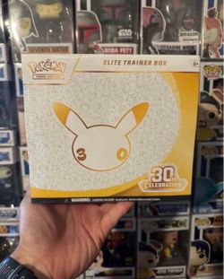 Pokémon TCG 30th Celebration Elite Trainer Box
