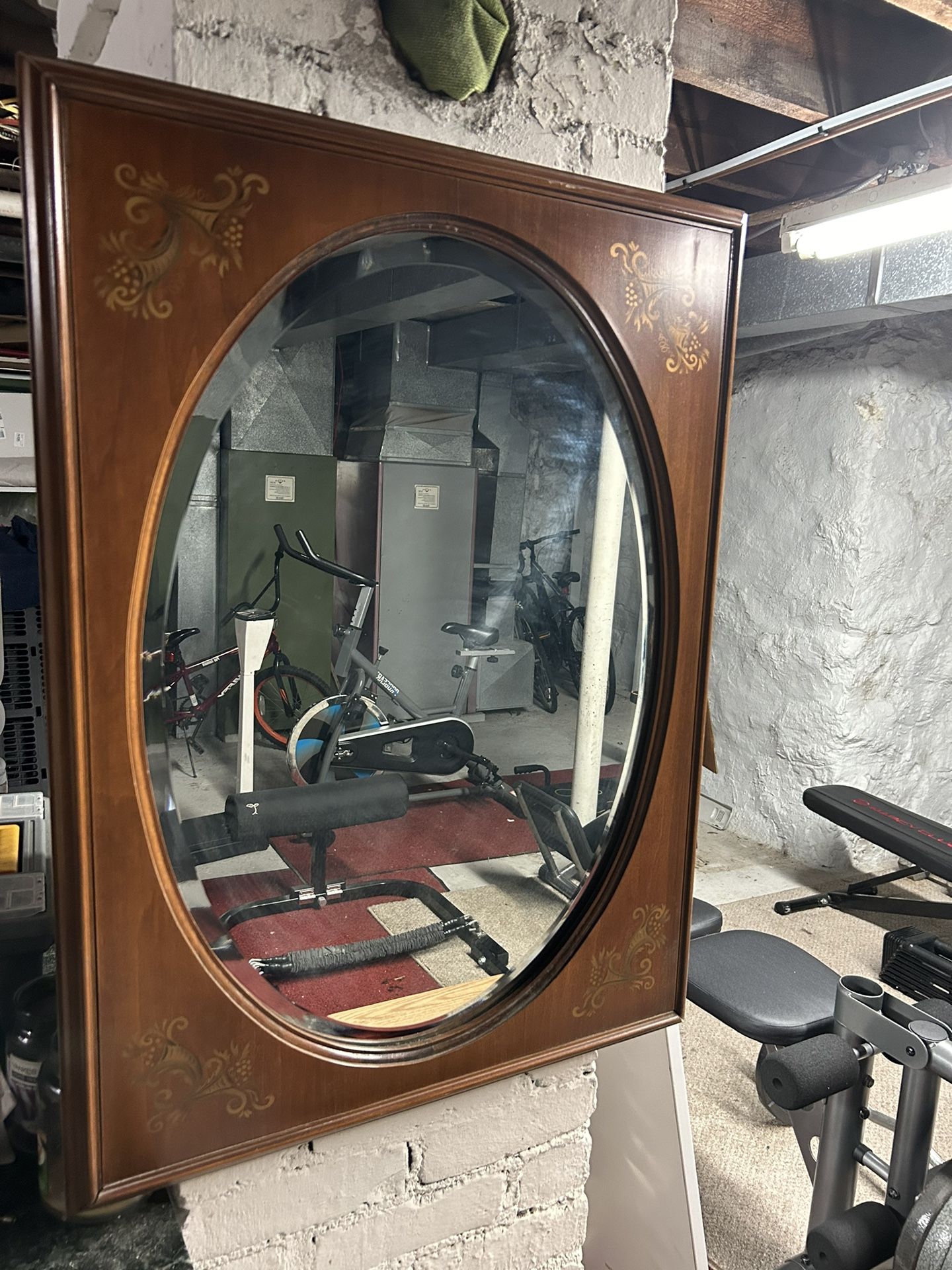 Decorative Hanging Wall Mirror