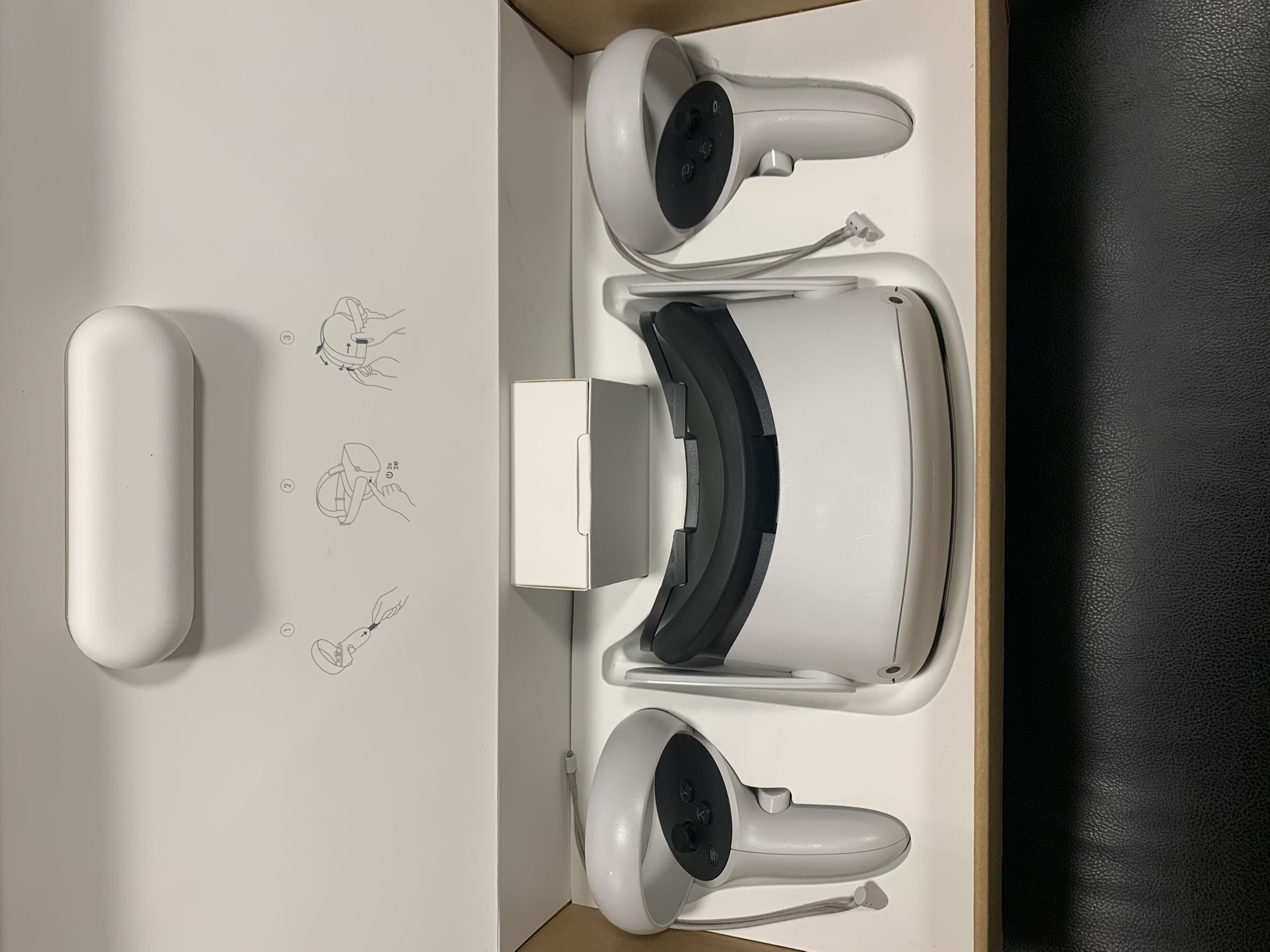 Oculus Quest 2 With Elite Head strap 