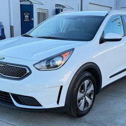 2019 Lia Niro LX Hybrid