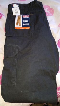 Wrangler Ranger Workwear Relaxed Fit Mens Pants