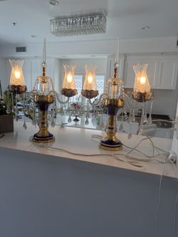 2 Pieces Of Contactable Lamps