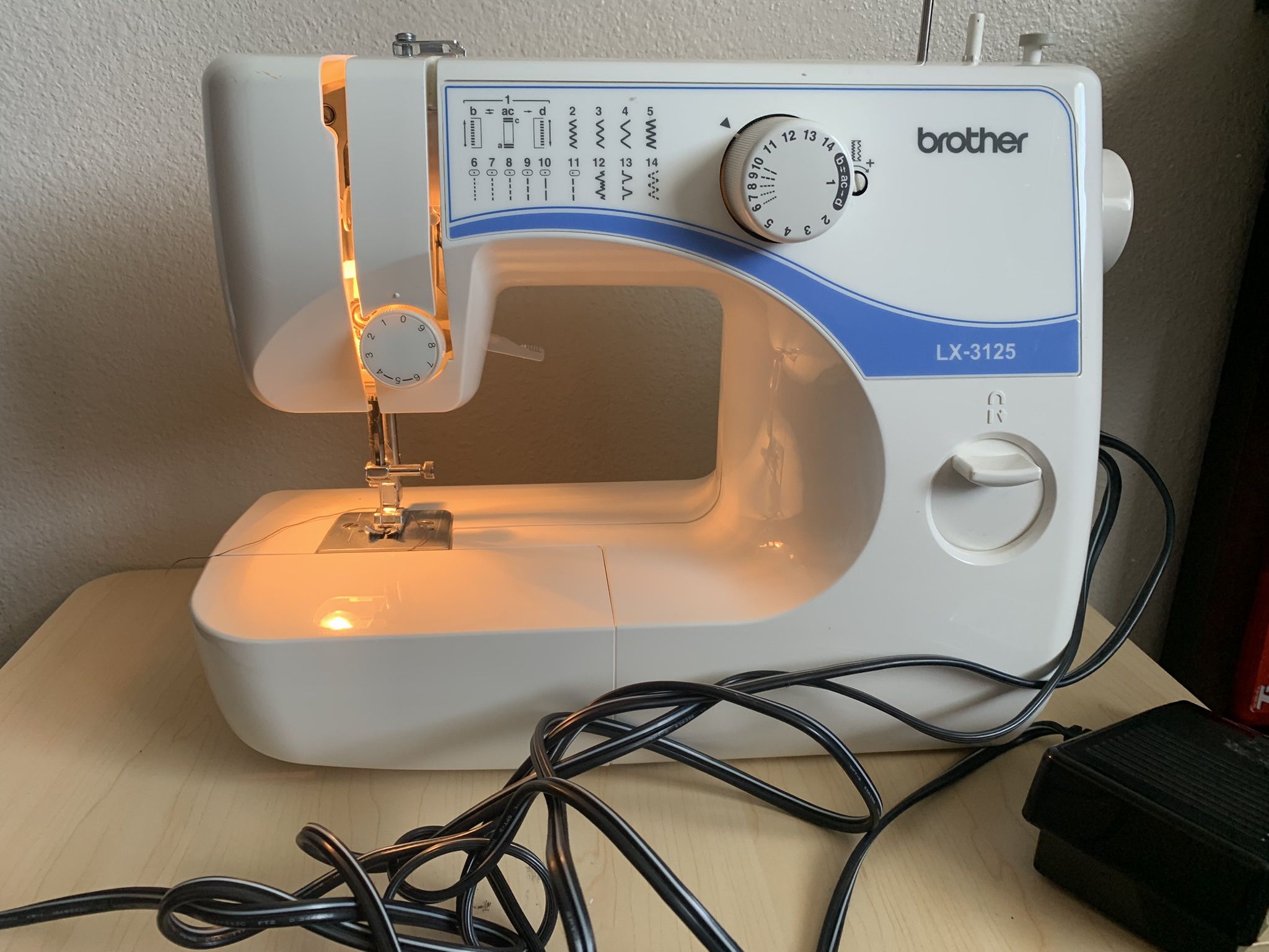 Brother LX-3125 Sewing Machine