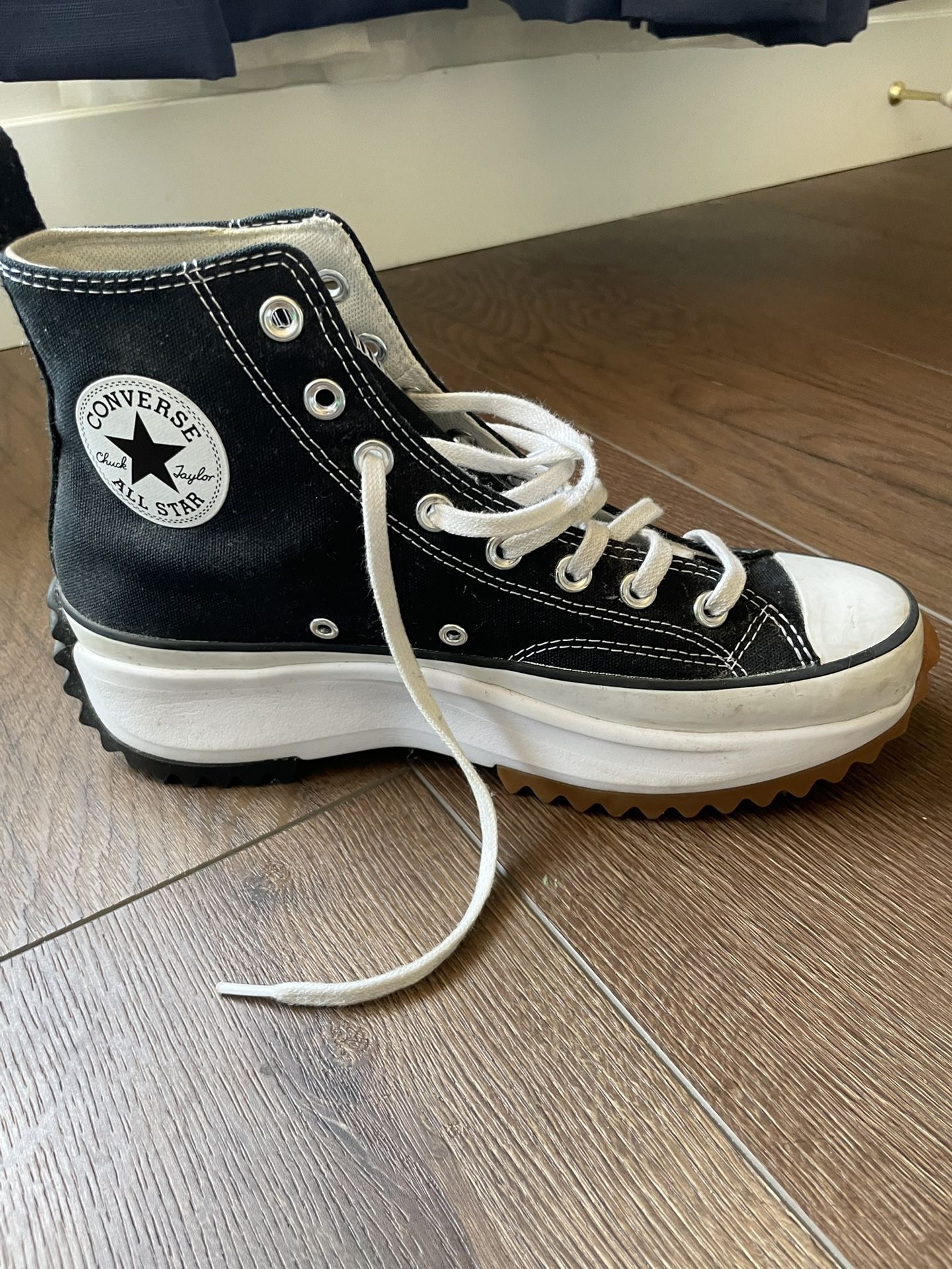 Converse High tops