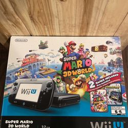 Nintendo Wii U + 3 Controllers + Mario 3d World