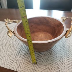 Beautiful wooden bowl with a semi-gloss finish. Thumbnail