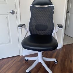 Office Chair With Mesh 