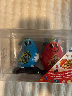 Jelly belly salt and pepper set