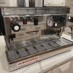 Linea Classic 2 Groups Espresso Machine