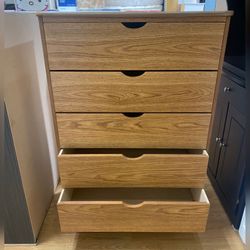 5 Drawer Dresser 