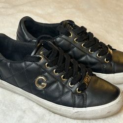 G by Guess Men’s Black Gold Quilted Shoes
