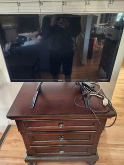 32 Inch Samsung HD TV