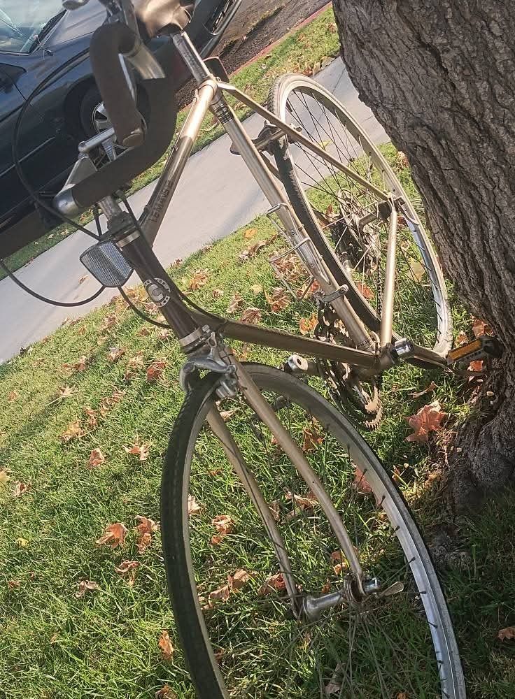 Centurion. Racing Bike Men's Gold 27 In Lightweight