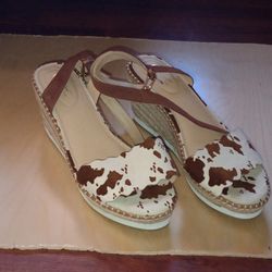 Women Comfort Est 1946 Cow print wedge heels 
