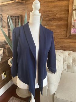 New Navy blue polyester & spandex blazer with 3/4 sleeves, size L