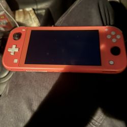 Nintendo Switch Lite 