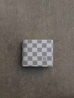 White And Grey Checkered Wallet