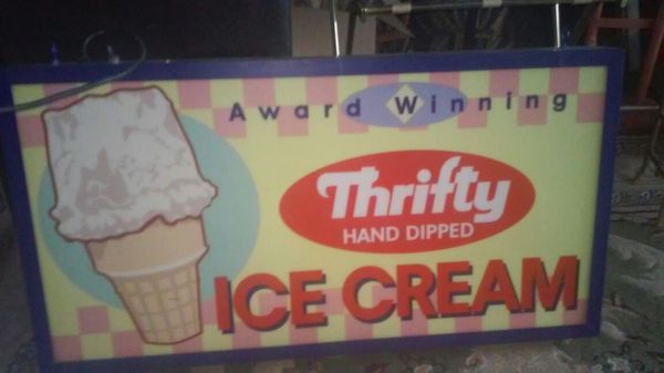 Vintage Thrifty ice cream lighted sign for Sale in Fullerton, CA - OfferUp