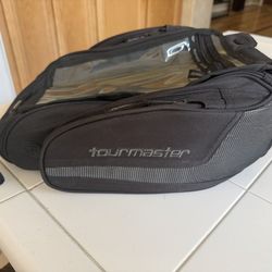 Motorcycle tank storage case