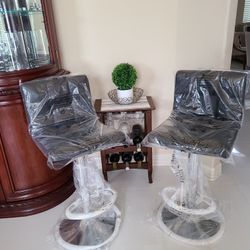 2 Black Bar Stools Brand New