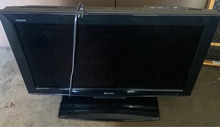 Sharp Aquos 32 Inch LCD TV