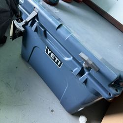 Yeti Cooler