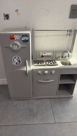 Free Kids kitchen set from pottery barn