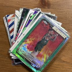 (25) Milwaukee Bucks Card Lot - Mint 