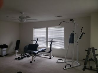 Weights, Gym set, Exercise Equipment Nautilus Commercial Grade Complete Gym...
