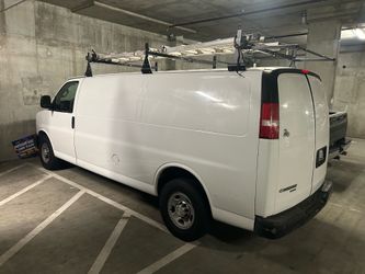 Van roof rack