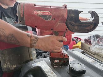 Milwaukee crimpers