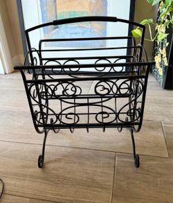 Vintage MCM Black Wrought Iron Magazine Rack Scroll LP Storage French Country