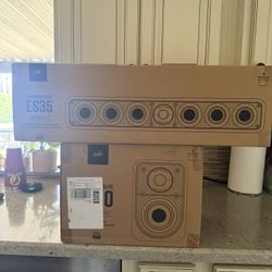 Polk Signature Elite Center Speaker And Bookshelf Speakers