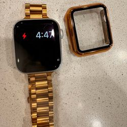 apple watch series 4 silver with gold band