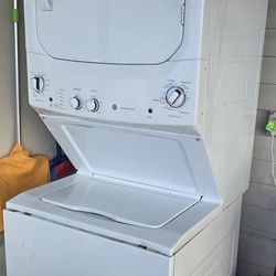 Lavadora y secadora GE gratis