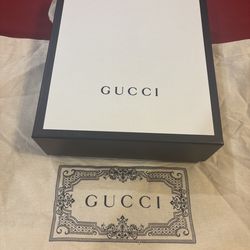 Gucci Handbag – Black with Signature Green & Red Stripe – Gold Hardware