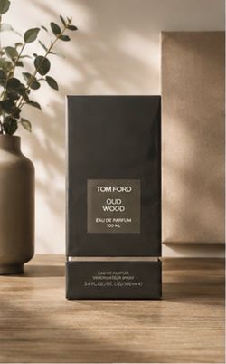 Tom Ford Oud Wood Eau de Parfum 100ml