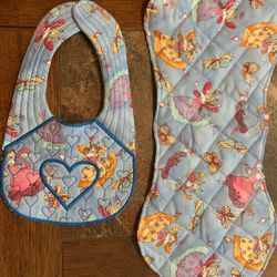 Embroidered Bib/burp Cloth Set