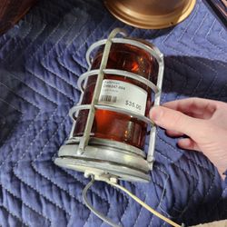 DR6247-004 Light Fixture