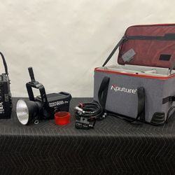 Aputure LS 600x Pro Bi-Color LED Gold Mount