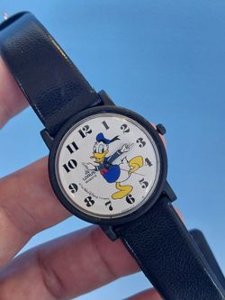 Donald Duck watch ⌚️ 👀