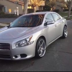 2014 Nissan Maxima