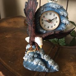 Mantle clock peace featuring the bald eagle