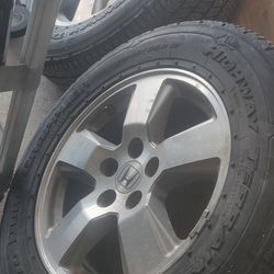 Parts Honda Pilot 2011 Rims And Tires 600$