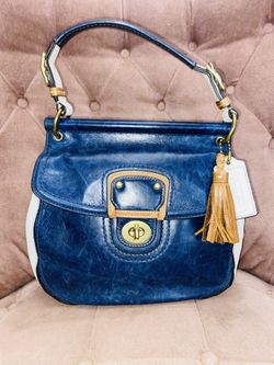 Medium Sized Coach Bag