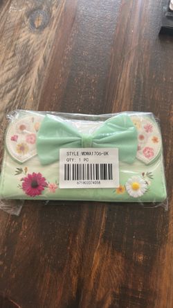 Loungefly Disney Minnie Mouse Wallet