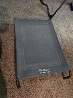 Outdoor Elevated Dog Bed