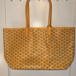 Women’s Purse 