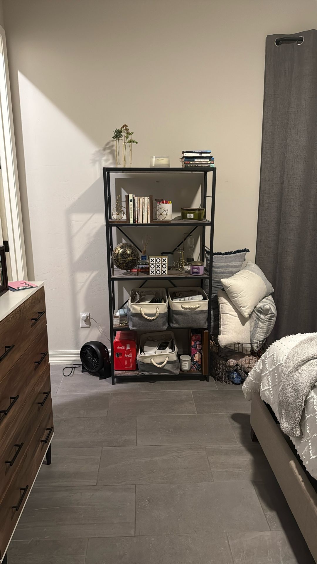 Bookshelf